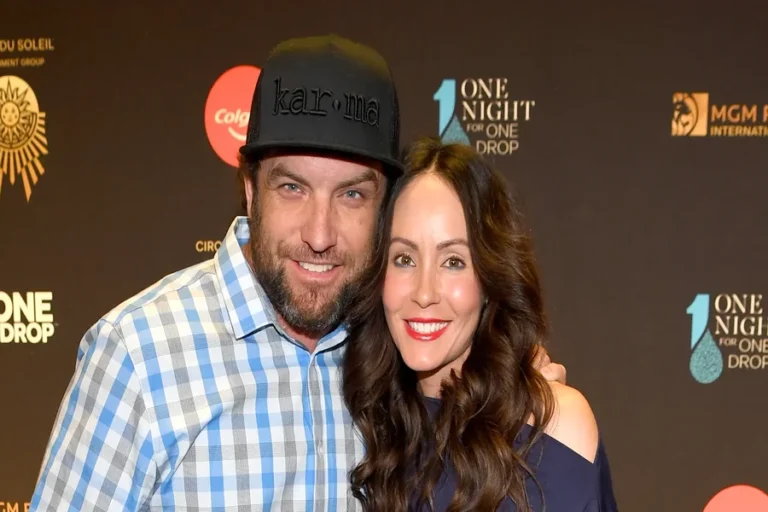 Tj Lavin Wife